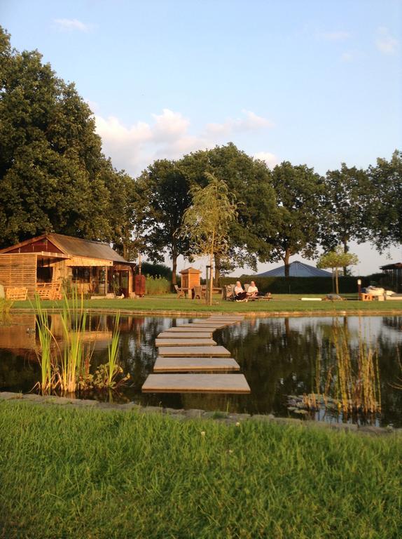 Bed En Boterham Hoeve Boord Ven Bed & Breakfast Eersel Eksteriør bilde